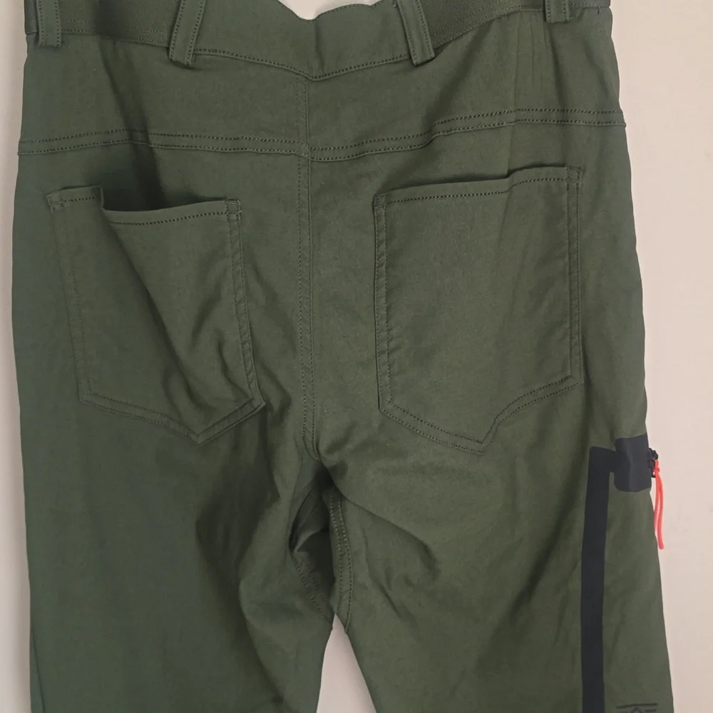 FOEHN Men's Brise Schoeller Pant Olive Green 32" inseam - Picture 8 of 16
